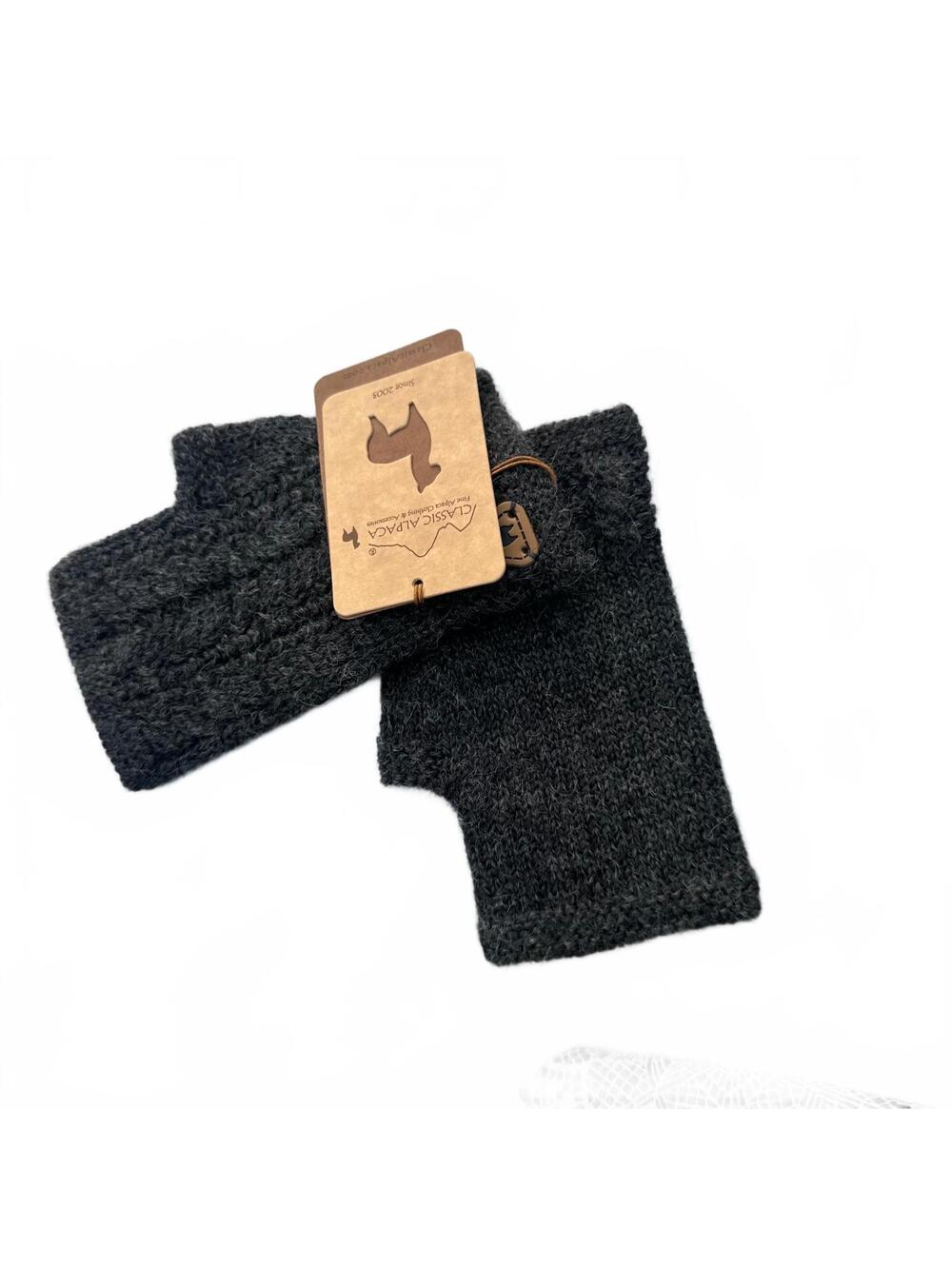 NWT Classic Alpaca Cable Fingerless Gloves Charcoal Gray 100% Superfine Wool O/S